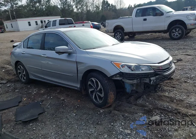 1HGCR2F76GA043251: 44323815