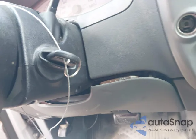 1FMZU67K25UA98725: 44323898