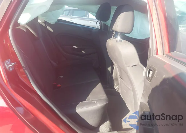 3FADP4EJXKM141895: 44323904