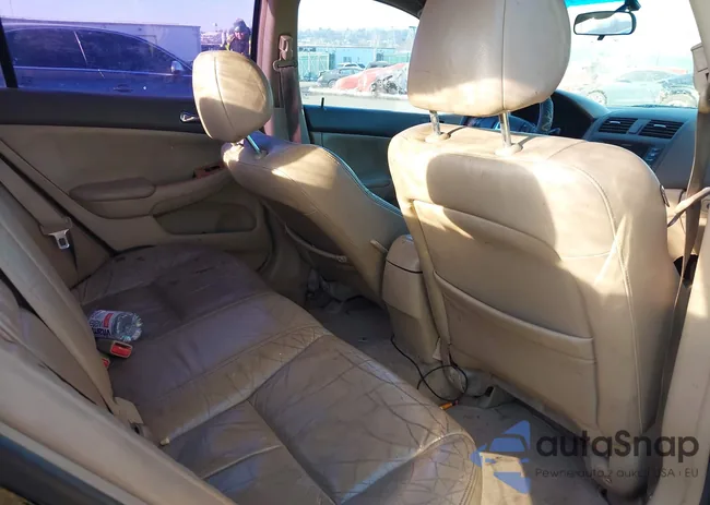 1HGCM66523A040880: 44323908