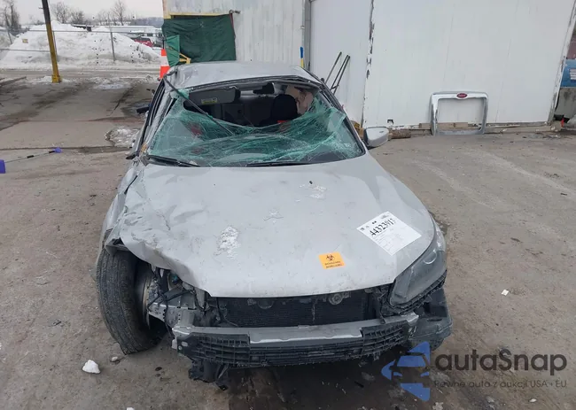 1HGCR2F31DA277564: 44323913