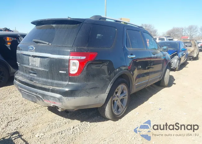 1FM5K8F81FGB33602: 44323938