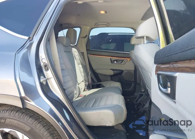 5J6RW1H56JA008220: 44323952