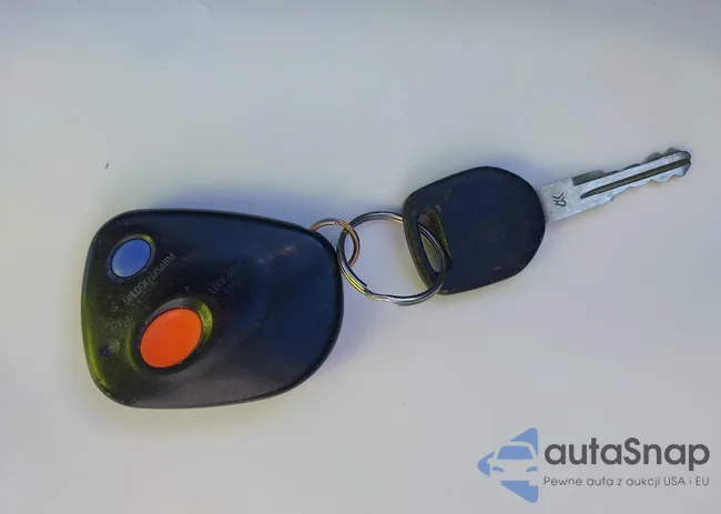 JF1GG68584H810146: 44323969