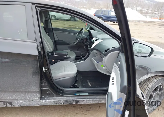 KMHCT4AE5FU903070: 44325016