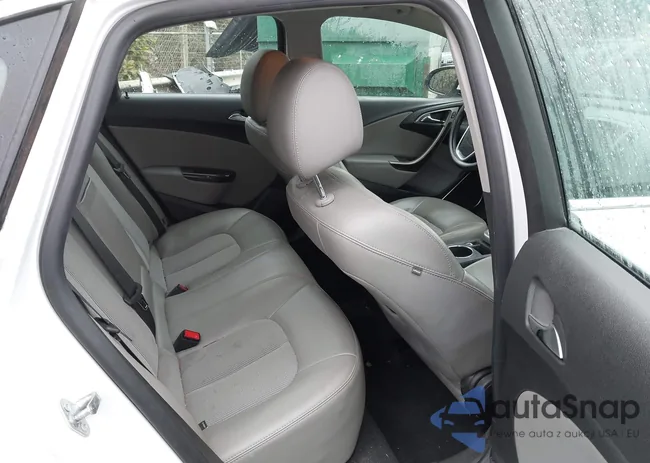 1G4PP5SK7F4186512: 44325049