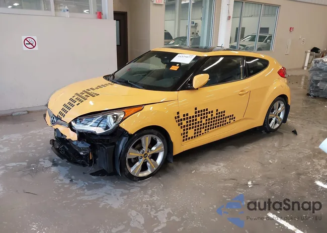 KMHTC6AD5HU320567: 44325077