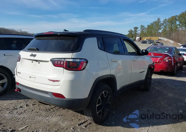 3C4NJDDB5LT195381: 44325086