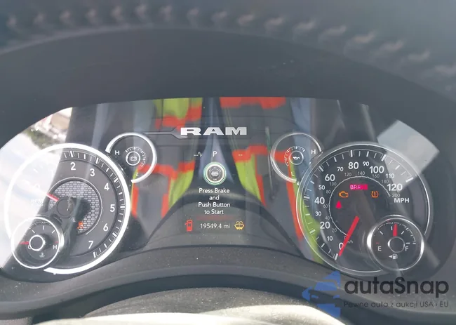 3C6UR5DJ8RG413016: 44325092