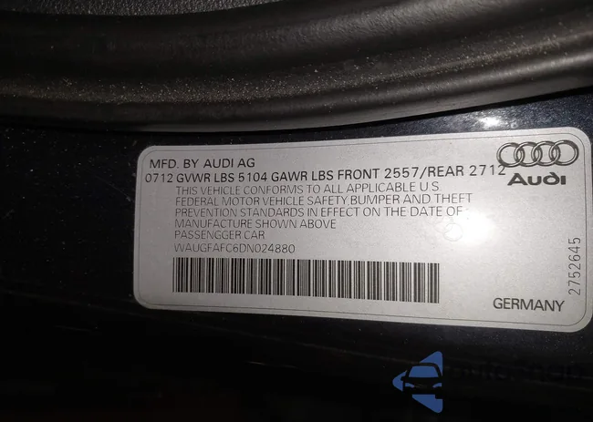 WAUGFAFC6DN024880: 44325097