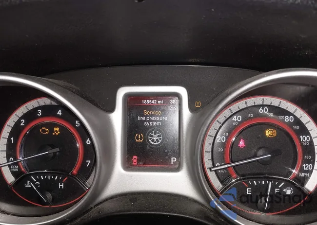 3C4PDCBG0GT131425: 44325136