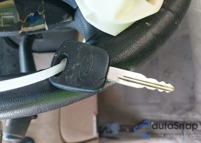 1FMDU73E6YZC65451: 44325163