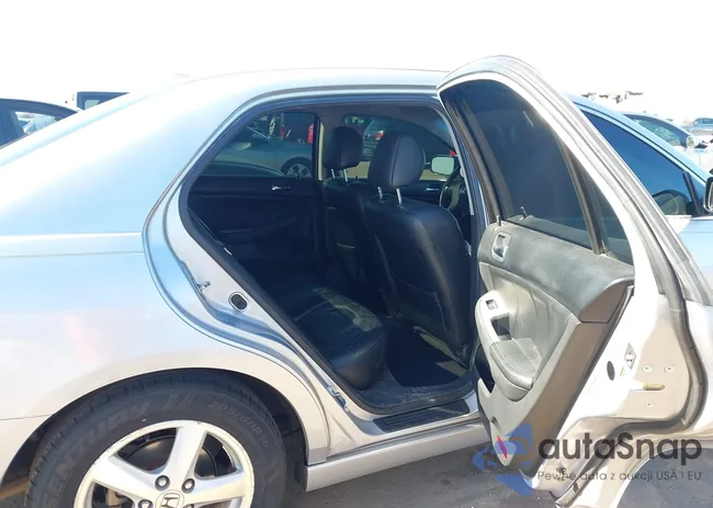 1HGCM56834A134238: 44325213