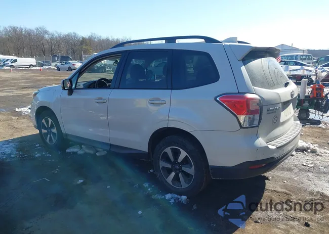 JF2SJAEC5JG591497: 44325266