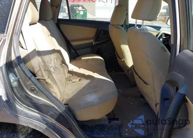 2T3BF4DV3CW207843: 44325272