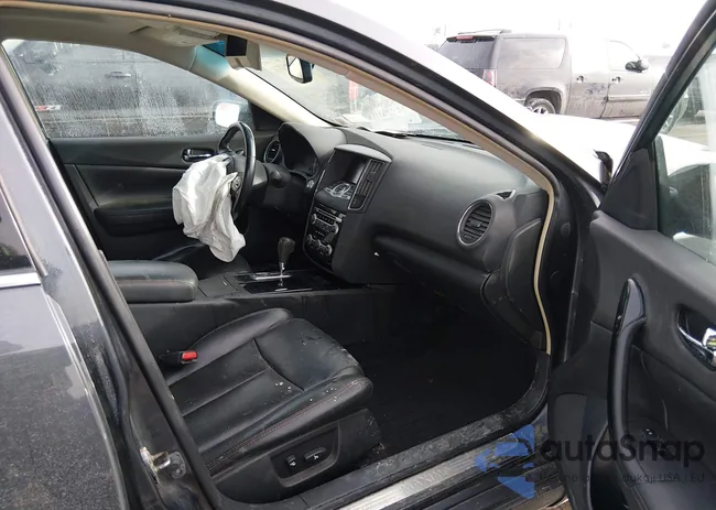 1N4AA5AP8AC854301: 44325274