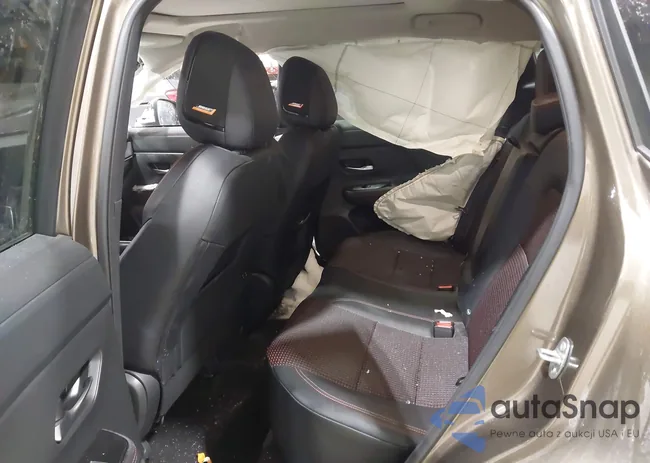 3N8AP6DC1SL362548: 44325323