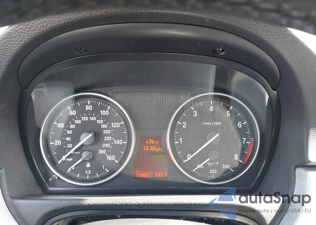 WBAPM5C59BE577801: 44325324