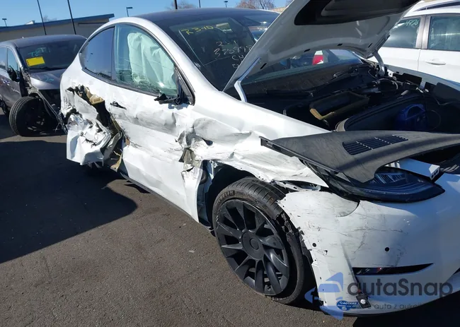 5YJYGDEE6MF090644: 44325363