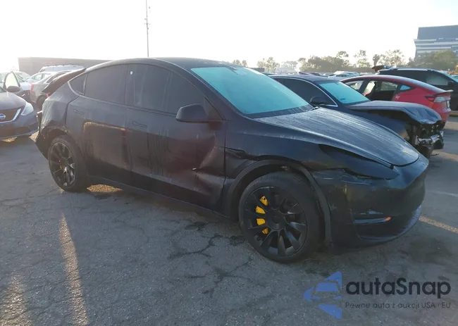 5YJYGDED4MF123194: 44325442