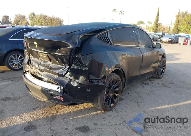 5YJYGDED4MF123194: 44325442