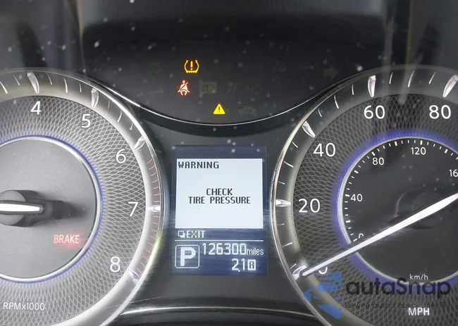 JN8AZ2NFXF9574875: 44325494