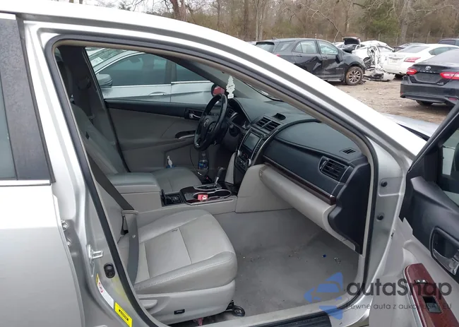 4T1BF1FK4CU069644: 44324587