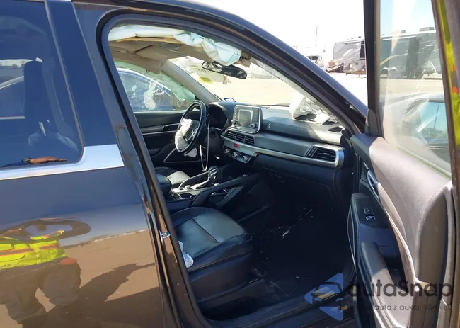 5XYP64HC5LG062317: 44324657