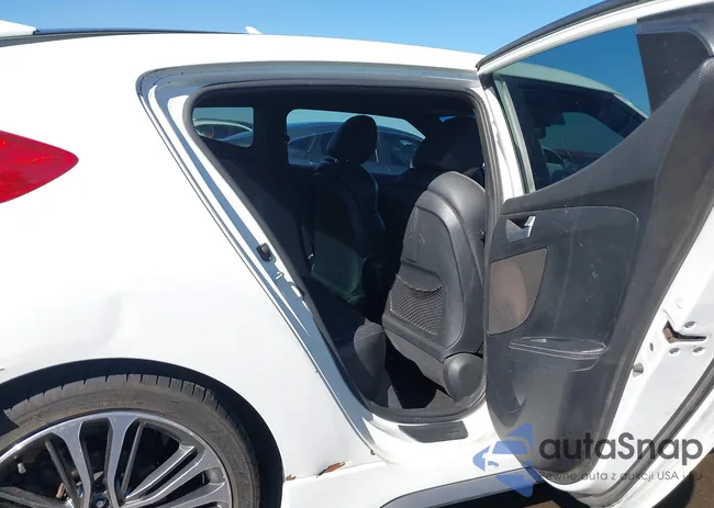 KMHTC6AE6GU267921: 44324684