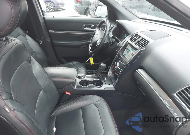 1FM5K8GT5HGC16598: 44324685