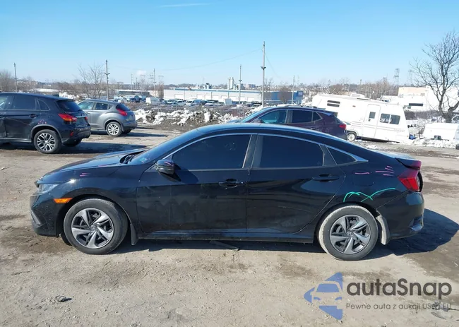 2HGFC2F61MH558631: 44324688