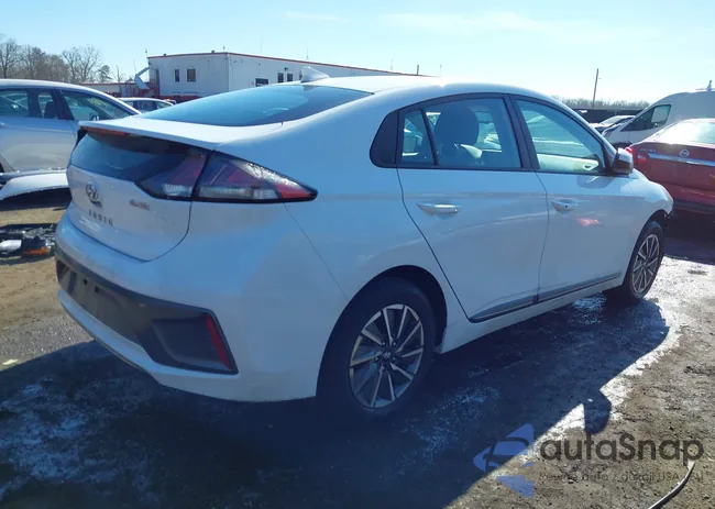 KMHC75LJXMU081853: 44324694