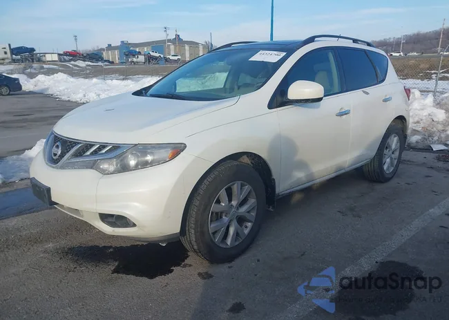 JN8AZ1MW3DW313436: 44324700