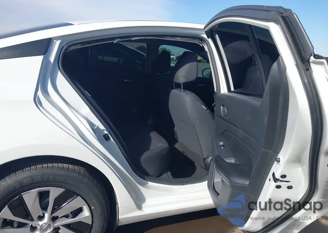 1N4BL4BV5NN318888: 44324716