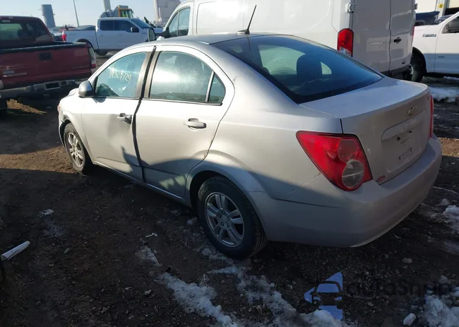 1G1JA5SH6C4226972: 44324729