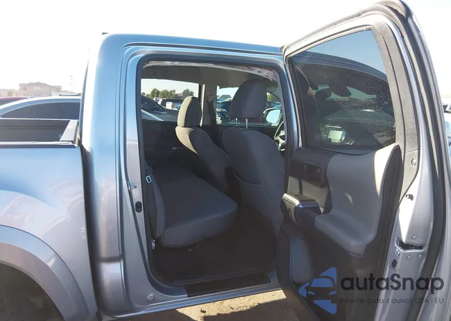 3TMAZ5CN5JM060420: 44324761