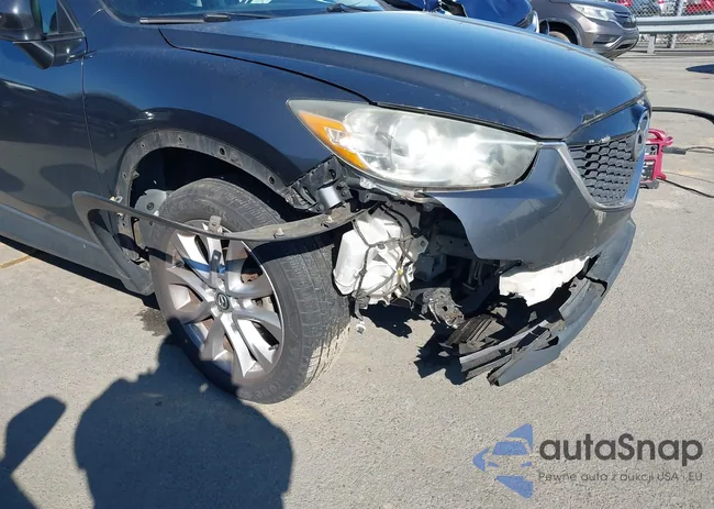 JM3KE2DY7F0529063: 44324767