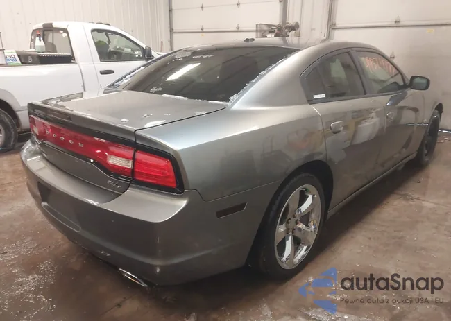 2B3CL5CT0BH610276: 44324777