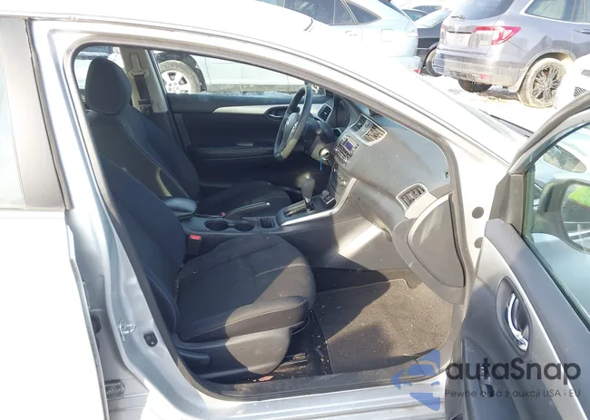 3N1AB7AP0GY262753: 44324793