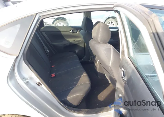 3N1AB7AP0GY262753: 44324793