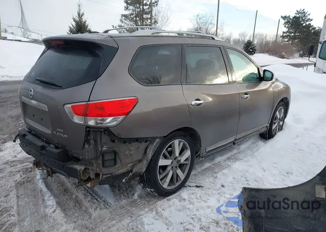 5N1AR2MM7EC628660: 44324831