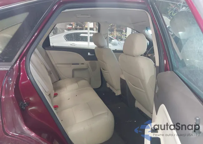 1MEHM40W68G626365: 44324864