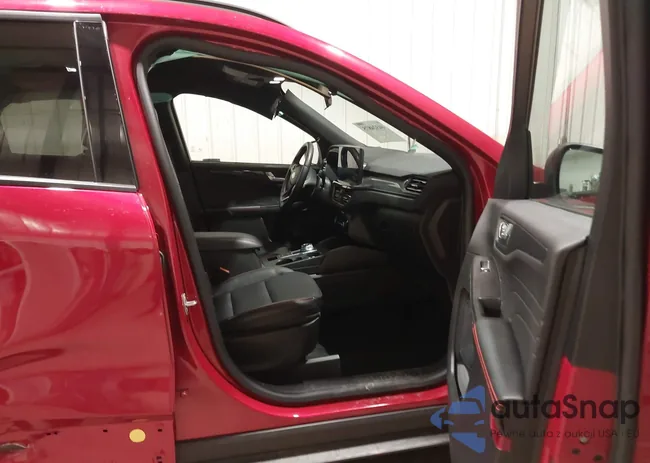 1FMCU9MN9RUB43235: 44324875