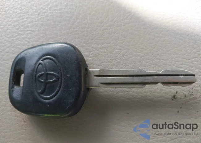 4T1BK36B86U073806: 44324881