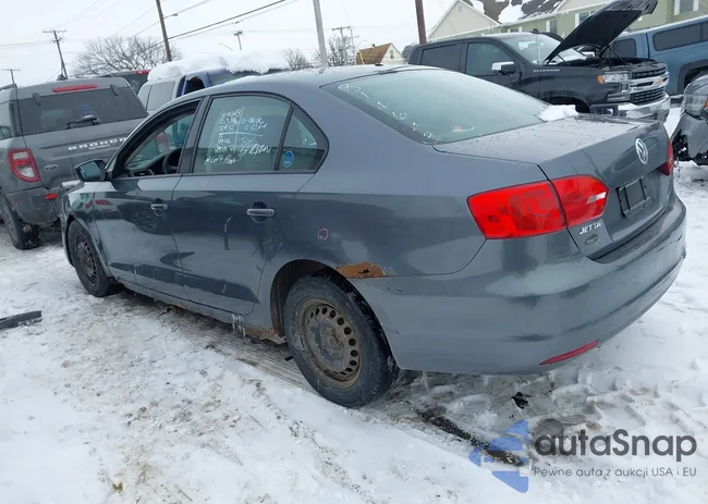 3VW2K7AJ4BM390844: 44324937