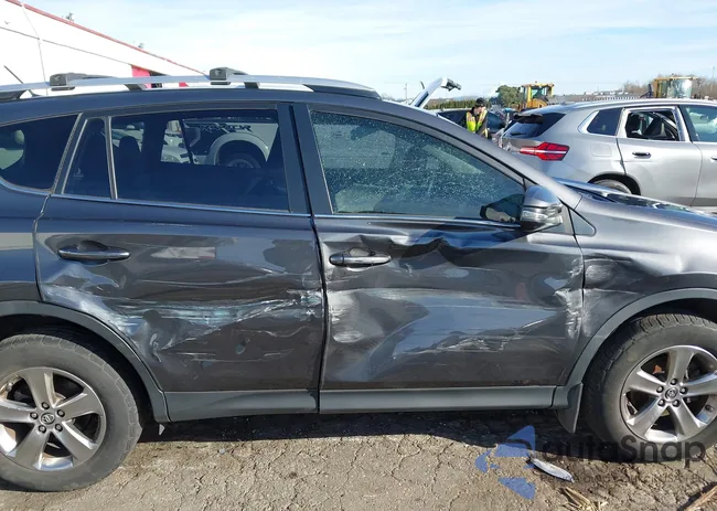 JTMRFREV3FD174077: 44325990