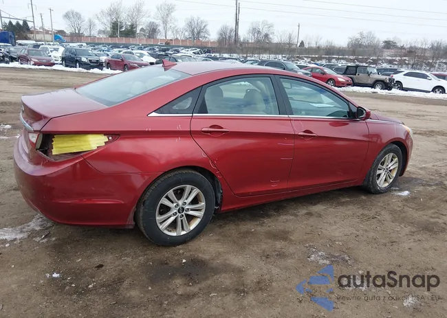 5NPEB4AC5DH688599: 44326038