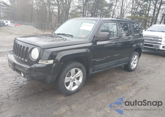 1C4NJRBB5CD621141: 44326057