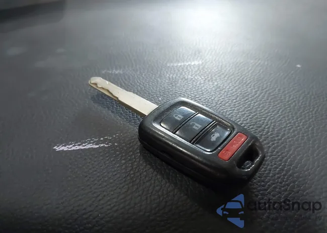 1HGCR2F36DA190176: 44326071