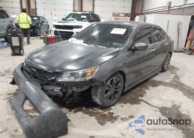 1HGCR2F36DA190176: 44326071